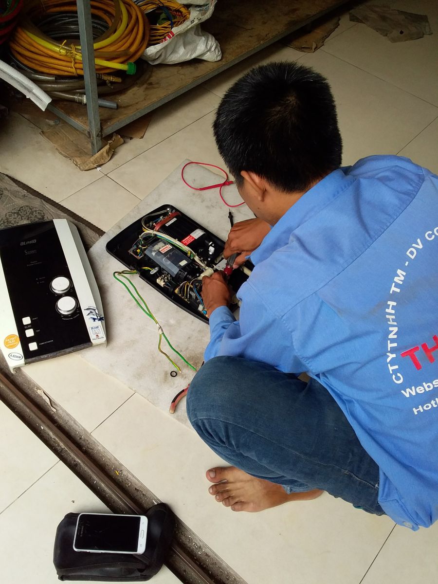 Sửa Máy Nước Nóng Quận 3