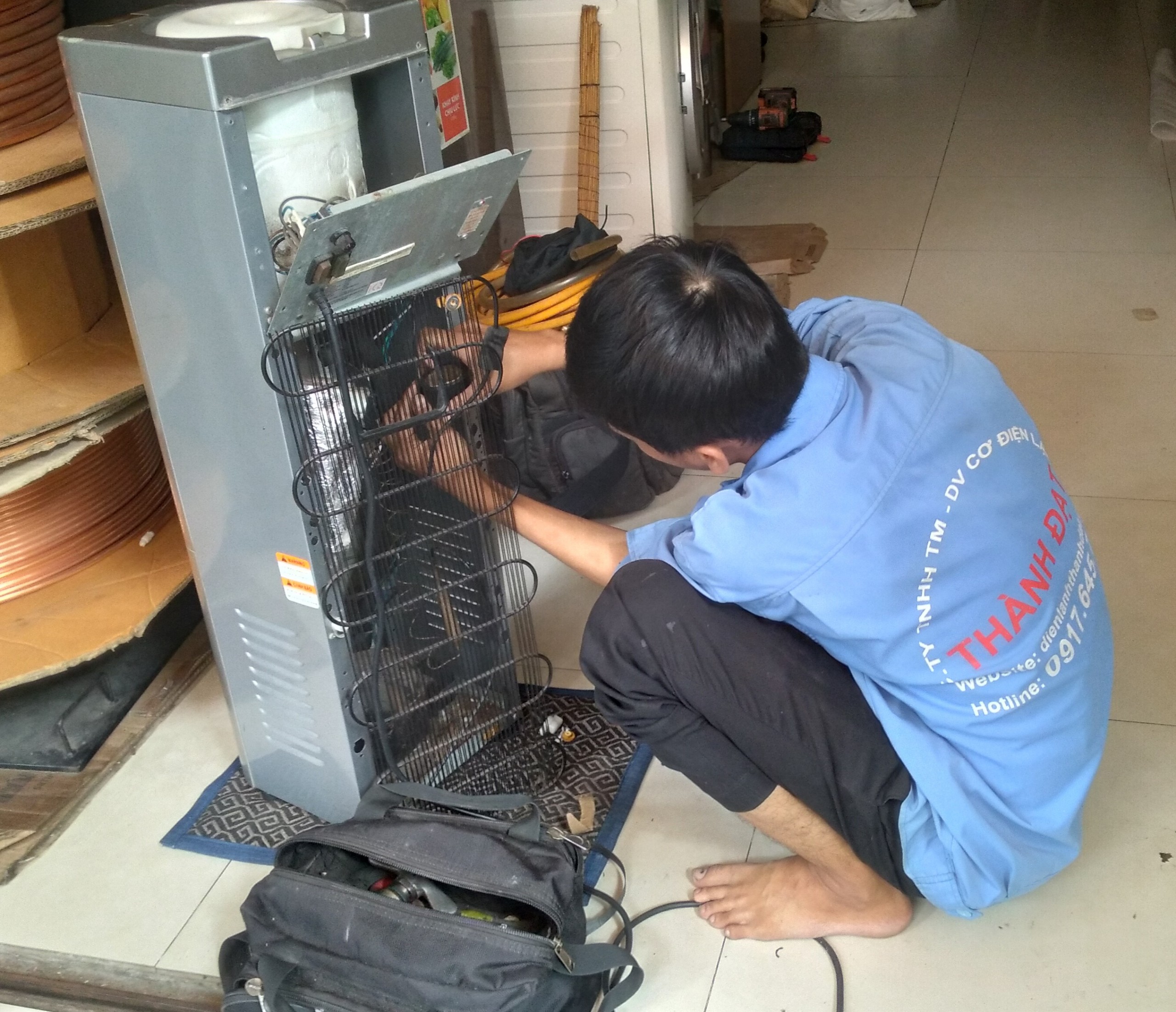 Sửa Máy Nước Uống Nóng Lạnh Quận Tân Bình