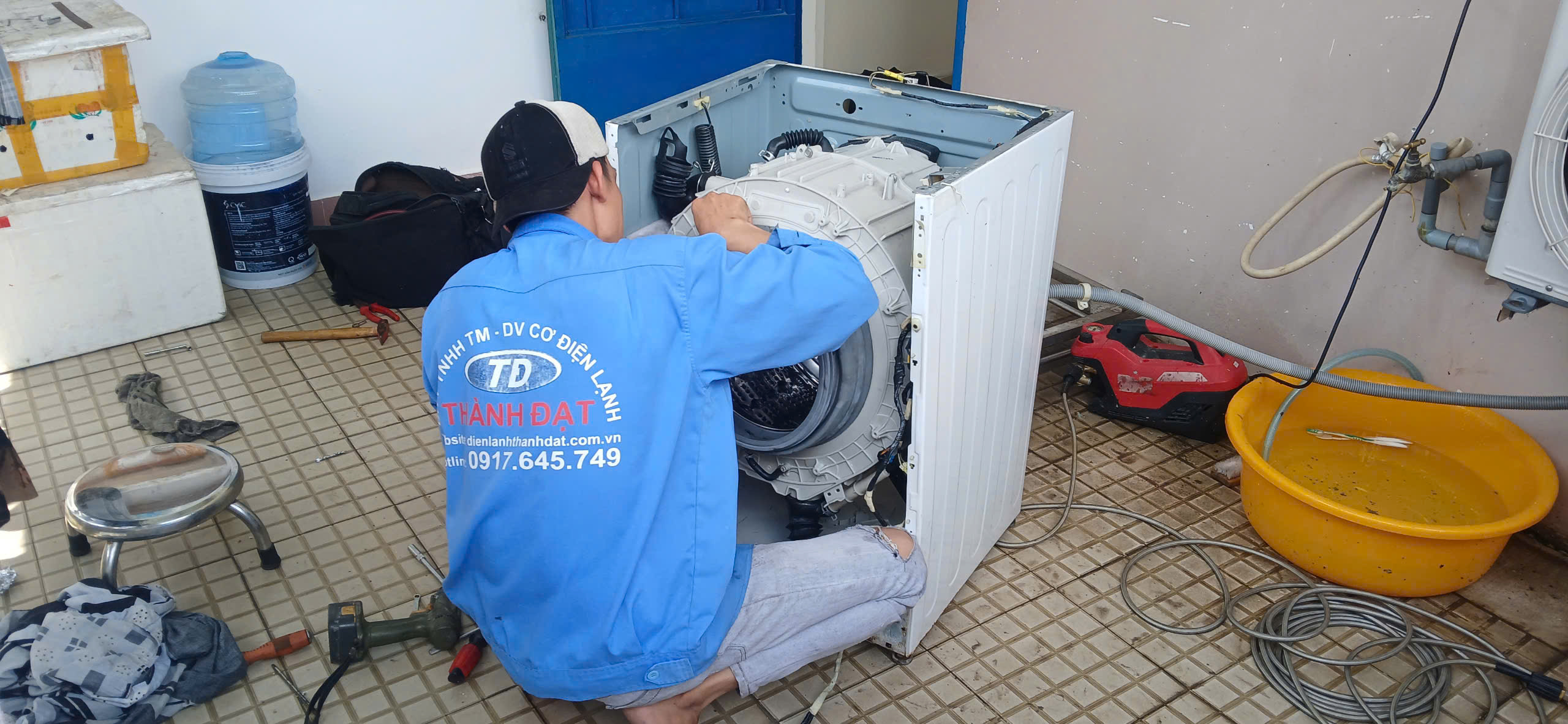 Máy giặt Aqua báo lỗi F7 – Nguyên nhân và cách khắc phục